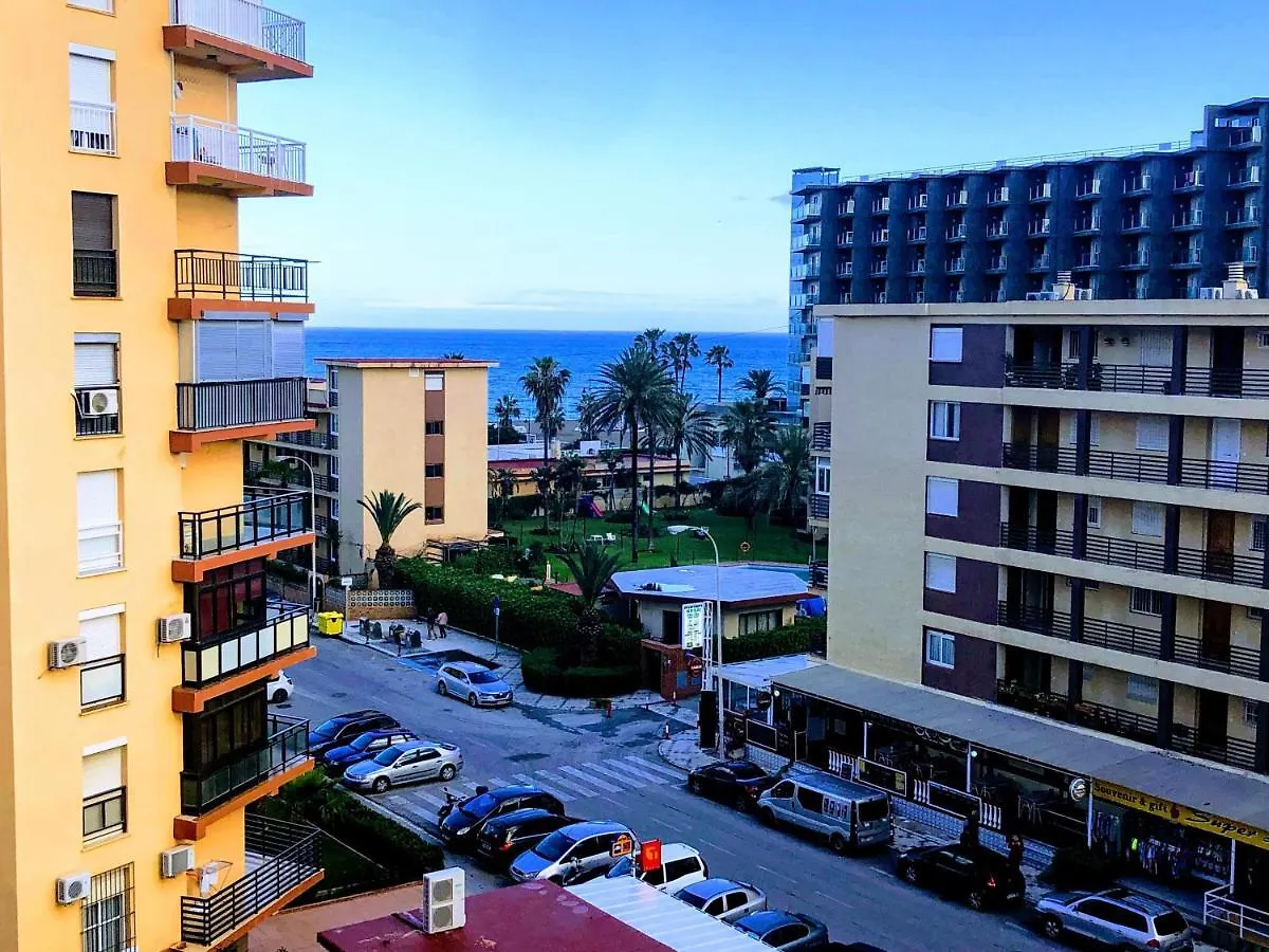 Apartamento En Primera Linea De Playa, Playamar Torremolinos